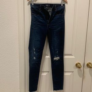 Abercrombie & Fitch Ultra High Super Skinny Jeans